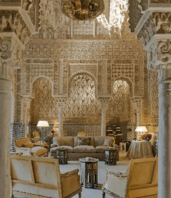 Epstein Skandalında yeni Detay Ortaya Çıktı! 18 Milyon Euroluk Saray Almaya Çalışmış